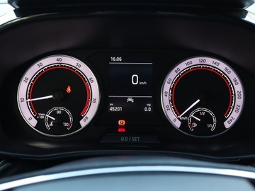 Skoda Fabia IV 1.0 TSI 110KM 2023 Skoda Fabia 1.0 TSI, Salon Polska, Serwis ASO, zdjęcie 10