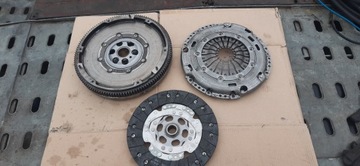 SPRZĘGŁO KPL 04L141031C,04L141025G VW TOURAN 5TA