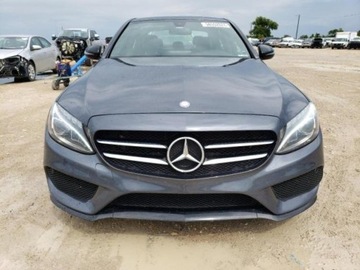 Mercedes Klasa C W205 2016 Mercedes-Benz Klasa C Mercedes-Benz C-Class 4dr Sdn C 300 2.0 Benzyna 241KM, zdjęcie 5