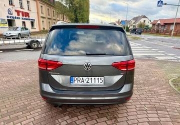Volkswagen Touran III 1.4 TSI 150KM 2018 Volkswagen Touran 1.4Tsi 150 PS Full led NAVI Extra stan 1.4 Benzyna, zdjęcie 4