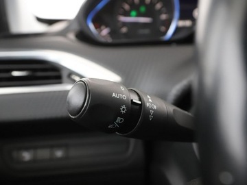 Peugeot 2008 I SUV Facelifting 1.2 PureTech 110KM 2018 Peugeot 2008 GRATIS! Pakiet Serwisowy o wartości, zdjęcie 30