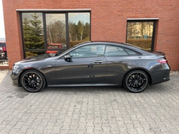 Mercedes Klasa E W213  Coupe AMG Facelifting 3.0 E53 435KM 2021 Mercedes-Benz Klasa E 3.0 benzyna 435 KM E 53 AMG 4 matic NISKI PRZEBI, zdjęcie 34