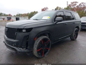 Cadillac Escalade III 2022 Cadillac Escalade Sport 2022 6.2l 6.2 Benzyna 420KM, zdjęcie 1