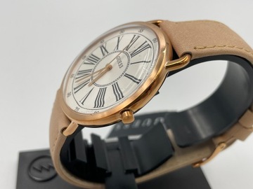 8 Guess zegarek W1068L5 złoty pasek pudrowy róż