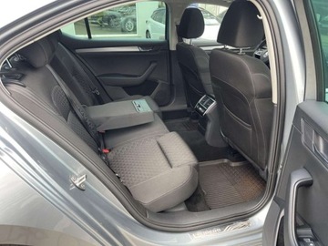 Skoda Superb III Liftback 2.0 TDI 190KM 2018 Skoda Superb 2.0 Diesel 190KM, zdjęcie 25
