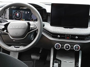 Skoda Superb IV Liftback 2.0 TSI 204KM 2025 SKODA Superb Edition 130 2.0 TSI DSG Sedan 204KM 2025, zdjęcie 8