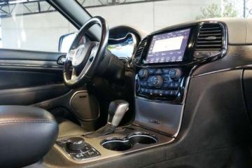 Jeep Grand Cherokee IV Terenowy Facelifting 2016 3.6 286KM 2019 Jeep Grand Cherokee High Altitude 3.6 286KM Panorama HarmanKardon Wentylac, zdjęcie 27