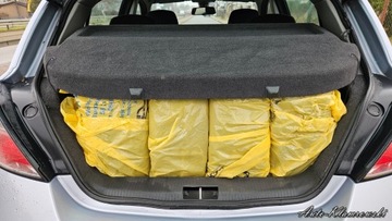 Opel Astra H Hatchback 5d 1.4 TWINPORT ecoFLEX 90KM 2007 Opel Astra Opel Astra III 1.4 Benz Klima II kpl opon 1.4 Benzyna 90KM, zdjęcie 17