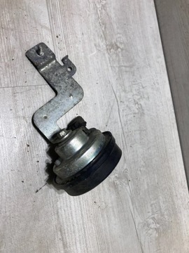 FORD B-MAX 2014 KLAKSON DRŽÁK