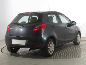 Mazda 2 II Hatchback 5d 1.3 75KM 2008 Mazda 2 1.4 i, Klima,ALU, zdjęcie 4