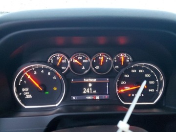 Chevrolet Silverado II 2021 Chevrolet Silverado K1500 Lt 2021 5.3 Benzyna 355KM, zdjęcie 9