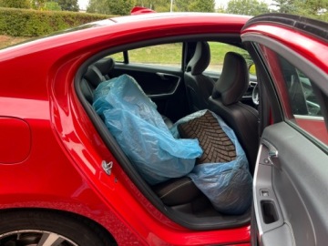 Volvo S60 II 2013 Volvo S60 3.0 benzyna 329 KM automat R - Design zarej w PL zadbany, zdjęcie 23