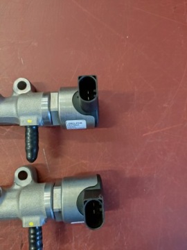 РЕЙКА ВПРЫСКА VOLKSWAGEN 04L130093