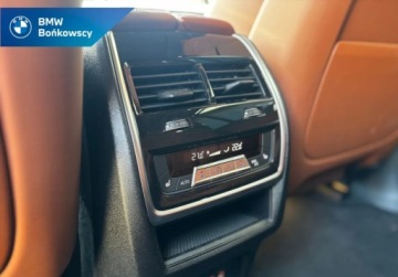 BMW X7 SUV M Facelifting 4.4 M60i 530KM 2026 BMW X7 4.4 Benzyna 530KM, zdjęcie 21