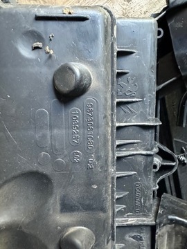 FILTR VZDUCHU POUZDRO PEUGEOT CITROEN C3 BERLINGO 9673061080 ORIGINÁL