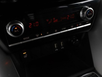 Mitsubishi Eclipse Cross SUV PHEV 2.4 188KM 2023 Mitsubishi Eclipse Cross FV23% PHEV navi kamera360, zdjęcie 26