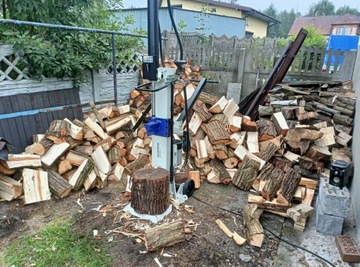 MOCNA ŁUPARKA RĘBAK DO DREWNA 14 TON 14T 3,5kW 400V CORMAK