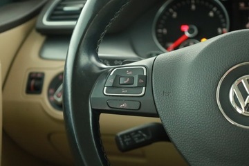 Volkswagen Passat B7 Limousine 2.0 TDI CR DPF BlueMotion 140KM 2010 VW Passat 2.0 TDI, Salon Polska, Serwis ASO, DSG, zdjęcie 13