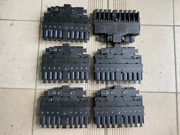 MERCEDES 223 S KLASA GNIAZDO KLEMA SKRZYNKA BEZPIECZNIK NABÓJ 2235403956