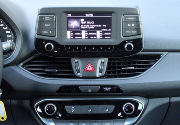 Hyundai i30 II Wagon Facelifting 1.4 MPI 100KM 2017 Hyundai i30 1.4 MPI 100KM Classic Czujniki parkowania SalonPL FVmarza 1.4, zdjęcie 17