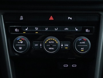 Volkswagen T-Roc I SUV 1.0 TSI 115KM 2020 VW T-Roc 1.0 TSI, Salon Polska, VAT 23%, Klima, zdjęcie 14