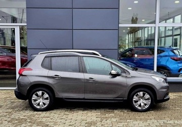 Peugeot 2008 I SUV Facelifting 1.2 PureTech 110KM 2017 Peugeot 2008 1.2 PB 110KM Style Salon PL Serwis ASO Gwarancja 1.2 Benzyna, zdjęcie 4