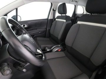 Citroen C3 Aircross  I Crossover 1.2 PureTech 110KM 2019 Citroen C3 Aircross PDC tempomat klima, zdjęcie 12
