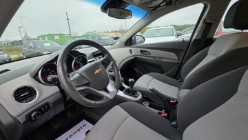 Chevrolet Cruze 2010 Chevrolet Cruze Mały Przebieg 68 tys przebiegu, zdjęcie 10