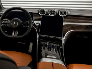 Mercedes GLC C254/X254 Coupe 2.0 220d 197KM 2025 GLC Coupe 220 d 4-Matic AMG Line 2.0 (197KM) 2025, zdjęcie 11