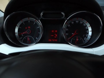 Opel Adam Hatchback 1.4 87KM 2015 Opel Adam 1.4, Salon Polska, Skóra, Klima, zdjęcie 10