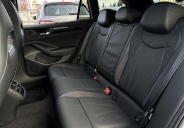 Volkswagen Passat B8 Variant Facelifting 2.0 TDI SCR 150KM 2024 Volkswagen Passat Variant R-Line 2.0TDI 150KM DSG WEBASTO Panorama IQ Mart, zdjęcie 14