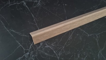 KĄTOWNIK PCV Osłona PVC NAROŻNIK 30x30mm ORZECH JASNY 100cm