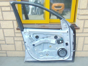 DVEŘE LEVÉ PŘEDNÍ W164 ML MERCEDES 775