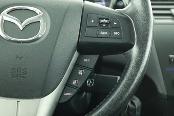Mazda 3 II Hatchback Facelifting 2.0 MZR 150KM 2011 Mazda 3 2.0, Klima, Klimatronic, Tempomat, zdjęcie 16