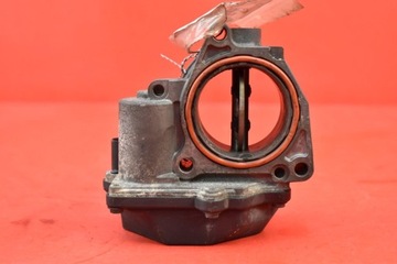 Дроссель 03G128063A VW Passat B6 2.0 TDI 140 км 05-10