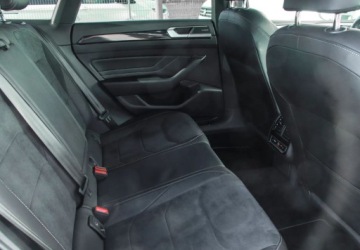 Volkswagen Arteon Fastback Facelifting 2.0 TDI 200KM 2023 Volkswagen Arteon 2.0 TDI 200KM R-LINE DSG Kamera 360 App Connect 2.0 200KM, zdjęcie 15