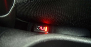 Mitsubishi ASX I SUV Facelifting 2015 1.6 117KM 2016 Mitsubishi ASX Mitsubishi ASX 1.6 Intense Plus 1.6 Benzyna 117KM, zdjęcie 27