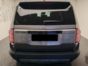 Toyota Land Cruiser VII Terenowy 5d 2.8 D-4D 204KM 2025 Od ręki - Executive 2.8 MHEV 205KM | Podgrzewane fotele!, zdjęcie 4