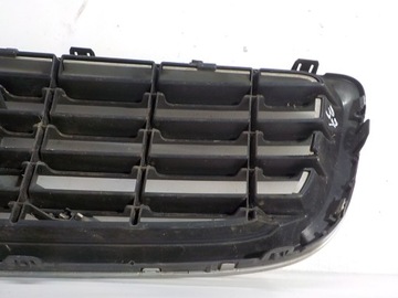 VOLVO C30 MASKA MŘÍŽKA 30657194