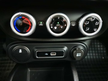 Fiat 500L Hatchback 5d seria 6 1.4 16V 95KM 2019 FIAT 500L Cross*Salon PL * Bezwypadkowy * Serwisowany * 1.4 16V 95KM, zdjęcie 22