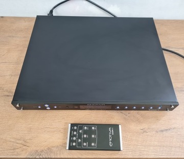 Emotiva XDA-1 – аналого-цифровой преобразователь + пульт дистанционного управления