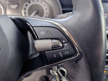 Skoda Scala Hatchback 1.0 TSI 110KM 2020 Skoda Scala Salon Polska Kamera Podgrzewane fotele Benzyna 110KM, zdjęcie 15