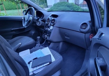 Opel Corsa D Hatchback 1.4 Twinport ECOTEC 100KM 2010 Opel Corsa 1.4I Zadbane Bagaznik na Rowery 1.4 Benzyna 100KM, zdjęcie 13