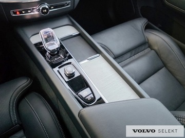 Volvo XC60 II 2024 Volvo XC 60 FV23 Ultra Dark B5 250KM AWD ACC BLIS, zdjęcie 30