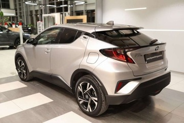 Toyota C-HR I Crossover Facelifting 1.8 Hybrid 122KM 2023 Toyota C-HR 1.8 Hybrid Style 1.8 Hybryda 122KM, zdjęcie 2