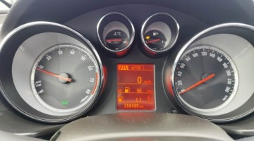 Opel Insignia I Sports Tourer 1.4 Turbo ECOTEC Start/Stop 140KM 2012 Opel Insignia Climatronic Navi Gwarancja, zdjęcie 19