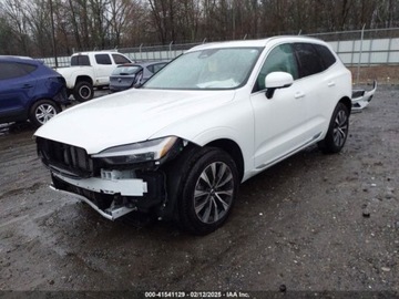 Volvo XC60 II 2023 Volvo XC 60 B5 Plus Bright Theme, 2023r., 4x4, 2.0L 2.0 Benzyna 247KM, zdjęcie 1