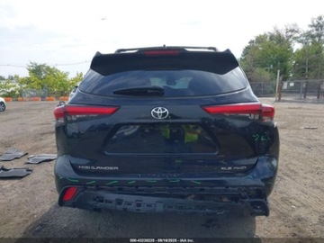 Toyota Highlander III 2023 Toyota Highlander XLE 2023 2.4l 2.4 Benzyna 265KM, zdjęcie 4