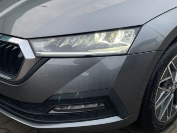 Skoda Octavia IV Kombi 2.0 TDI 150KM 2023 Skoda Octavia Ambition ! Tempomat ! Podgrzewane Fo, zdjęcie 10