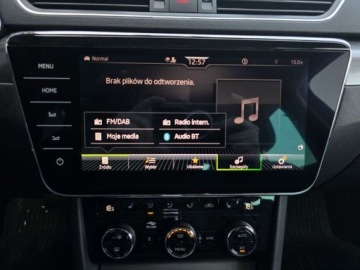 Skoda Superb III Kombi Plug-In Hybrid 1.4 TSI Plug-In-Hybrid 218KM 2021 Skoda Superb 1.4iV Plug-in Hybryd 218KM FV23 Style Dsg Full LED Matrix DCC, zdjęcie 21